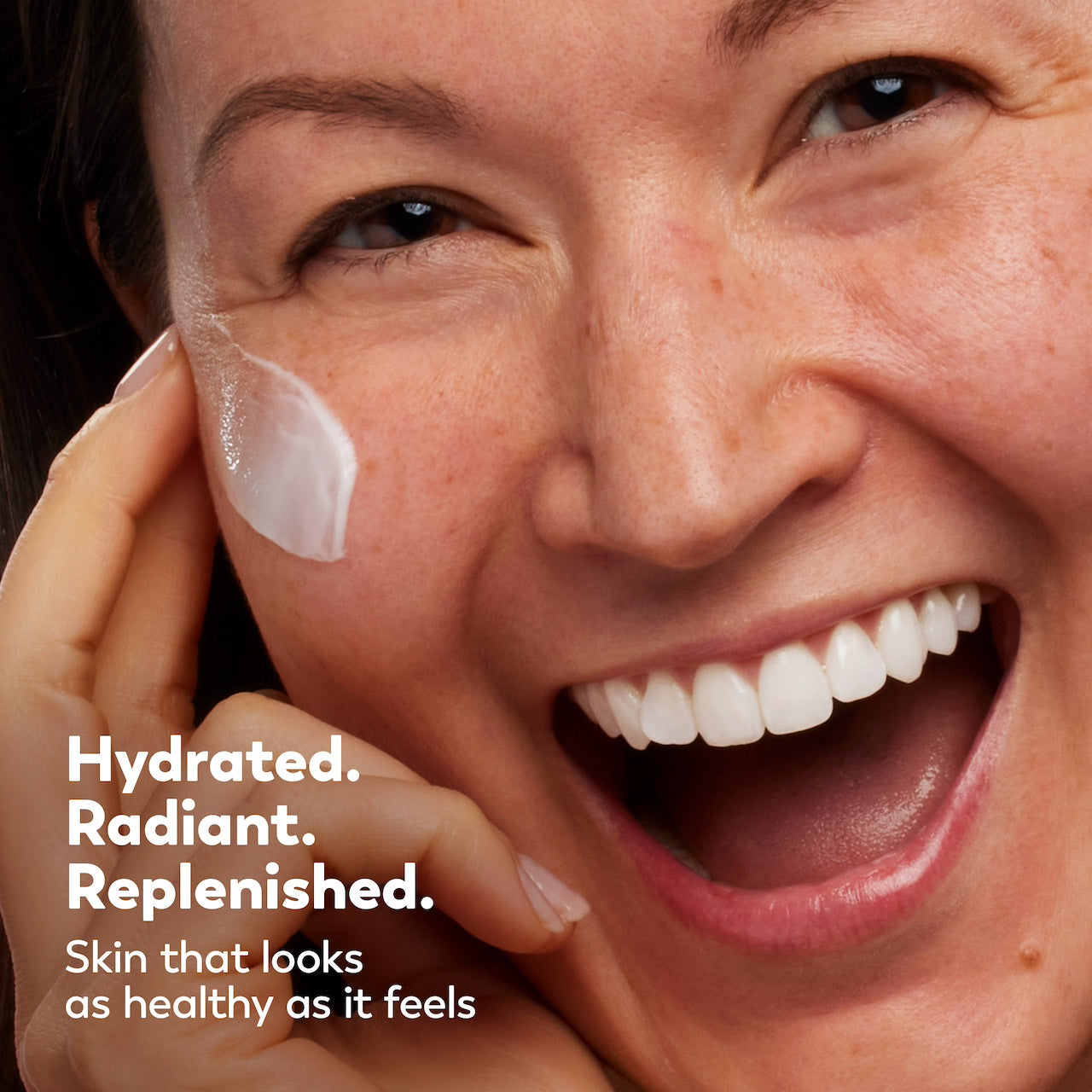 Olay Active Hydrating Beauty Moisturizing Lightweight Lotion for All Ages 6oz